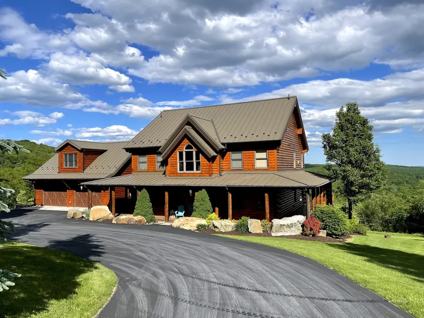 Valley View - Image 1