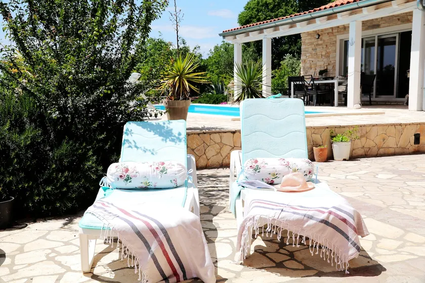 Palms - Mediterranean studio with far-reaching views - Image 1