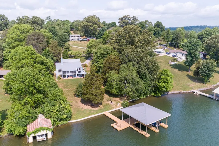 Watts Bar Lake House - Image 1