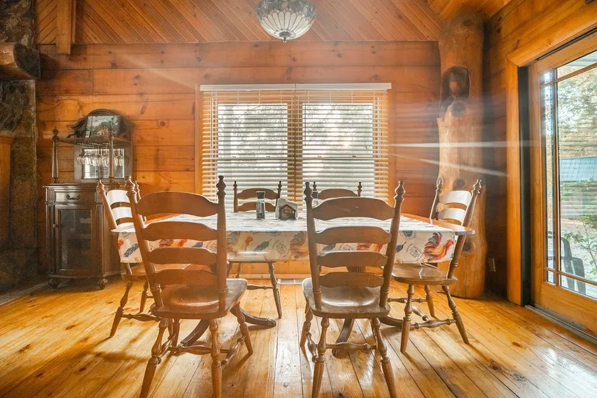 Florida Country Cabin Getaway - Image 1