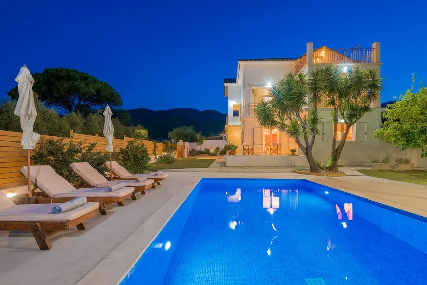 Villa Status - Image 1