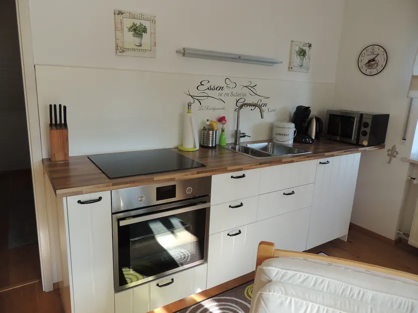 Feel-good nest under the roof with a private balcony - Image 1