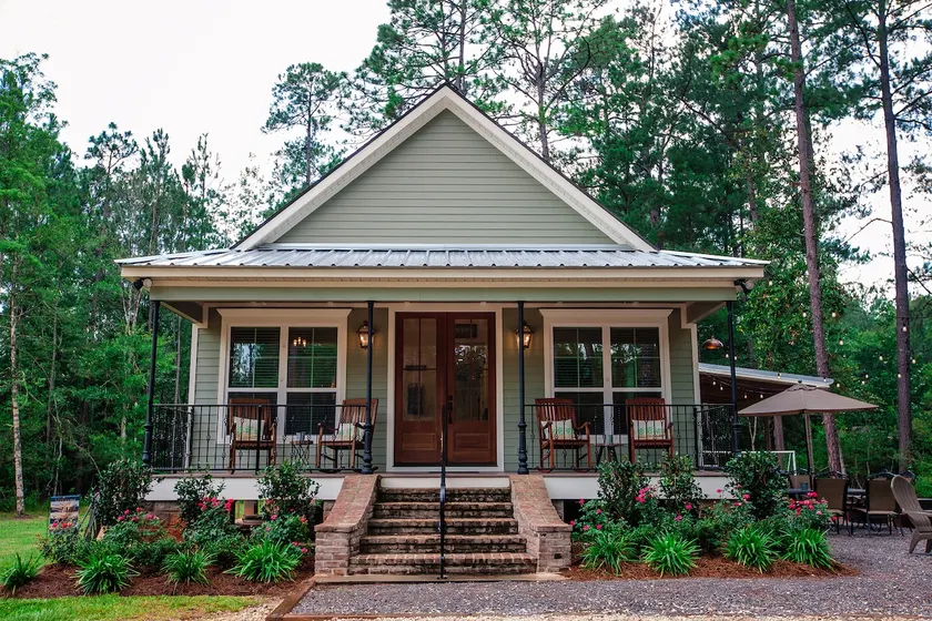 Cozy Country Cottage w/ Pool in Abita Springs. - Image 1
