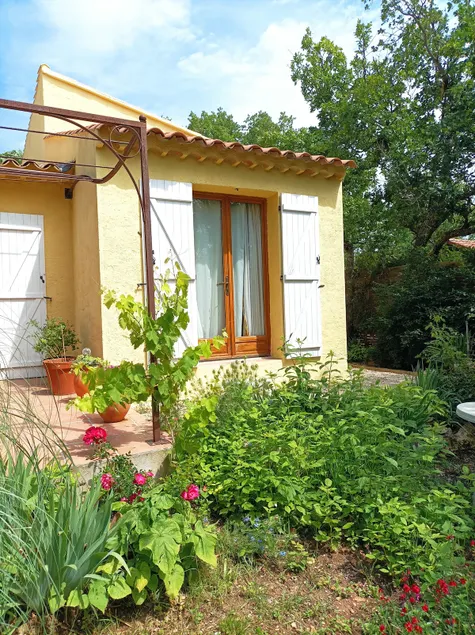 Apartment with garden in the heart of the Gorges du Verdon - Image 1