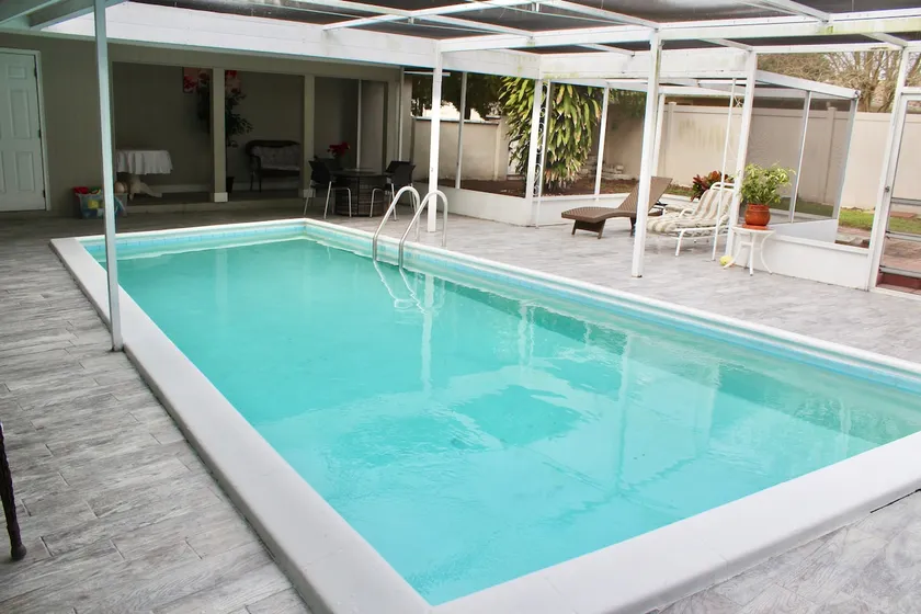 3BR Heated Pool Home near Clearwater Beach - Image 1