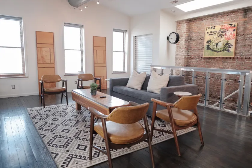 Jackson’s Urban Retreat + Patio - Image 1