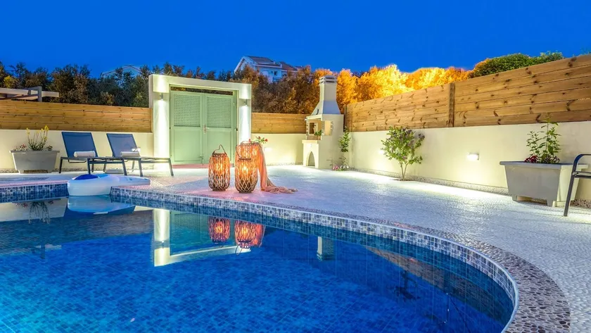 Coral Villa - Image 1