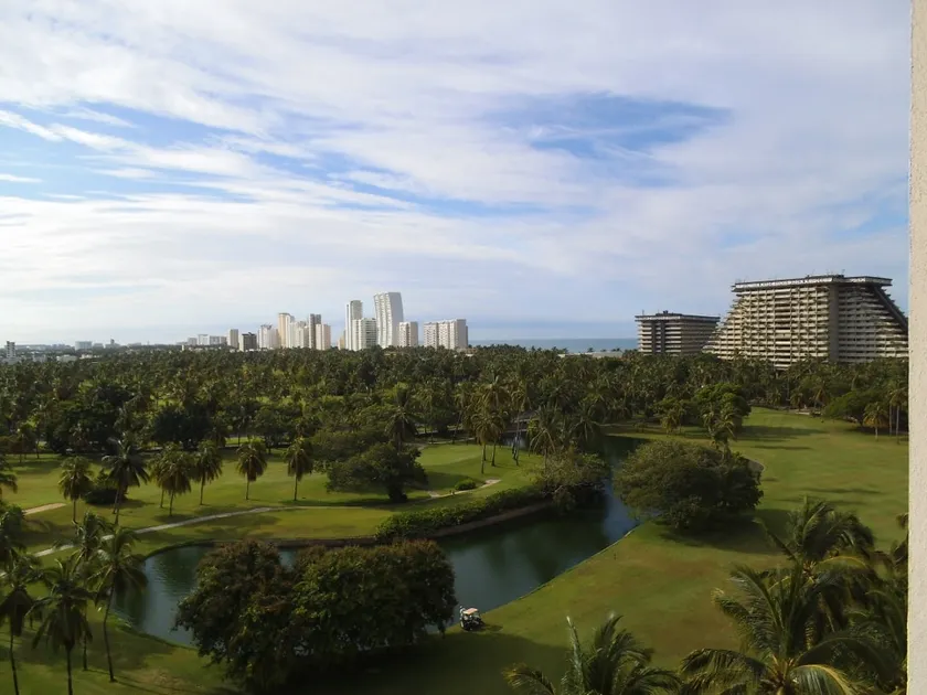 Fully-equipped condominium after OTIS - Image 1