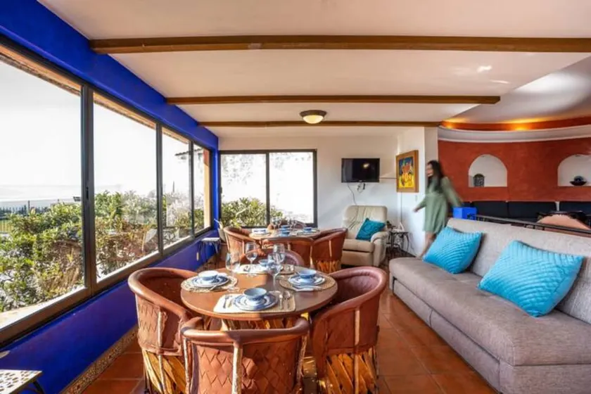 Casa Bella - Image 1