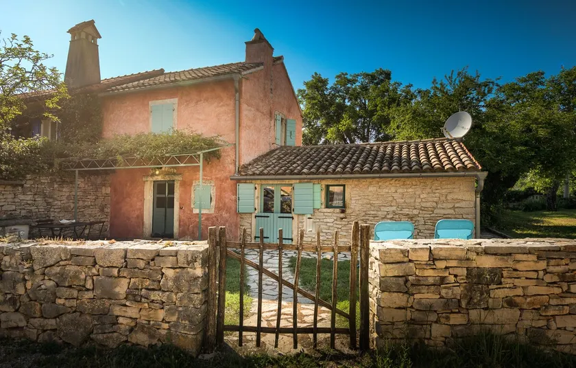 Romantic getaway in House Parun - Image 1