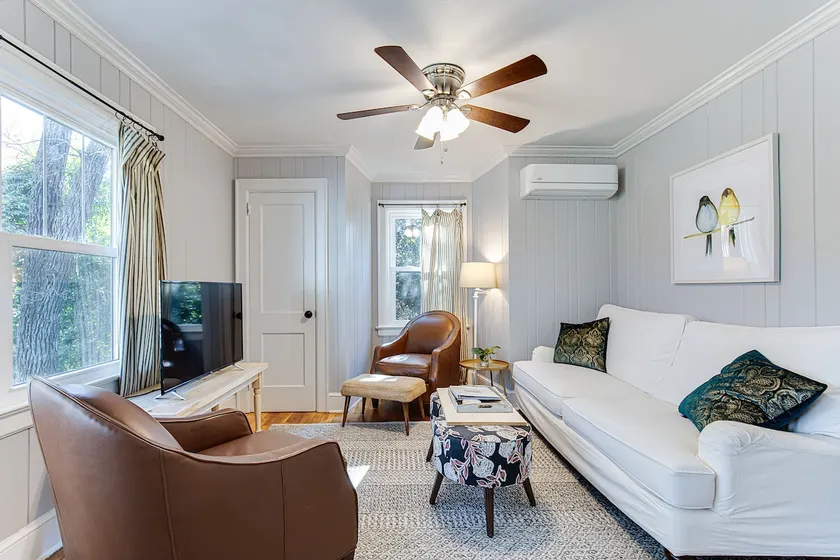Updated, Wi-Fi, Coffee, Kitchen, Comfortable Bed - Image 1
