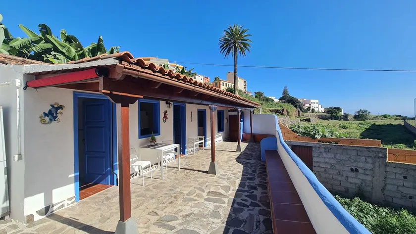 Casa Marcos in La Gomera with relaxing terrace - Image 1