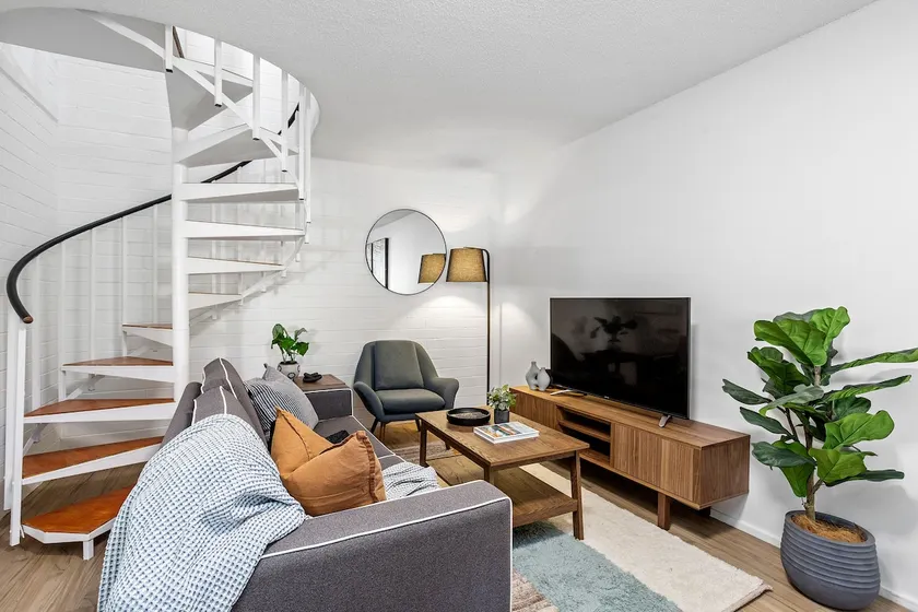 Heart of Wembley, 2 BR, 6km to Floreat Beach - Image 1