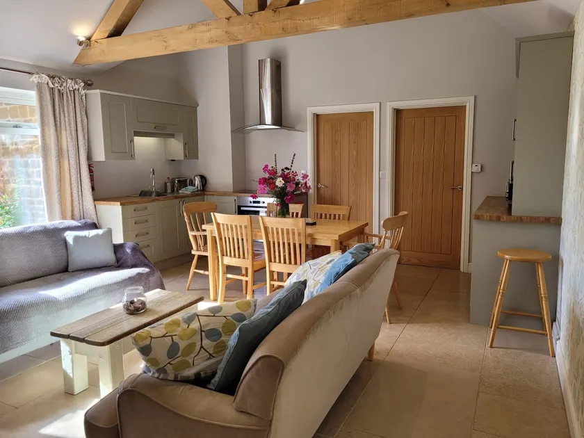 The Foragers: Modern & luxurious 3 bed apartment - Image 1