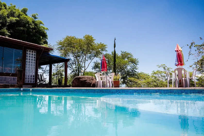 Farmhouse, swimming pool, beautiful view, fireplace, 5 bedrooms - Image 1