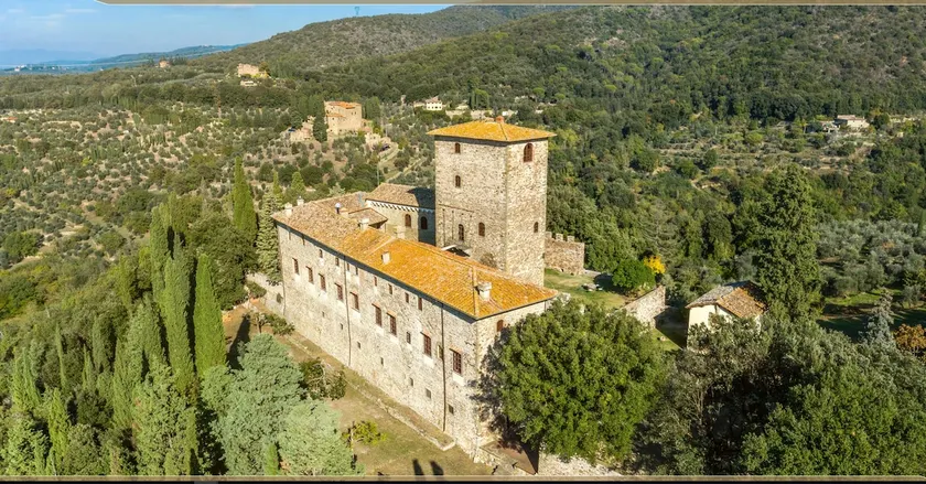 Mittelalterliche Burg, 15 km von Florenz entfernt, mit privatem Pool in Chianti Classico - Image 1