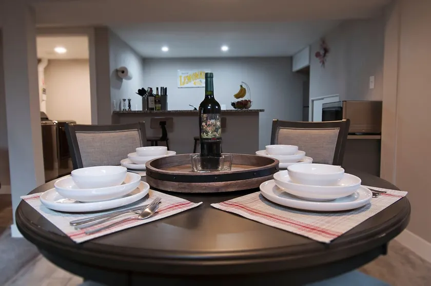 Beautiful Pet Friendly Home With Swamp Cooler - Image 1