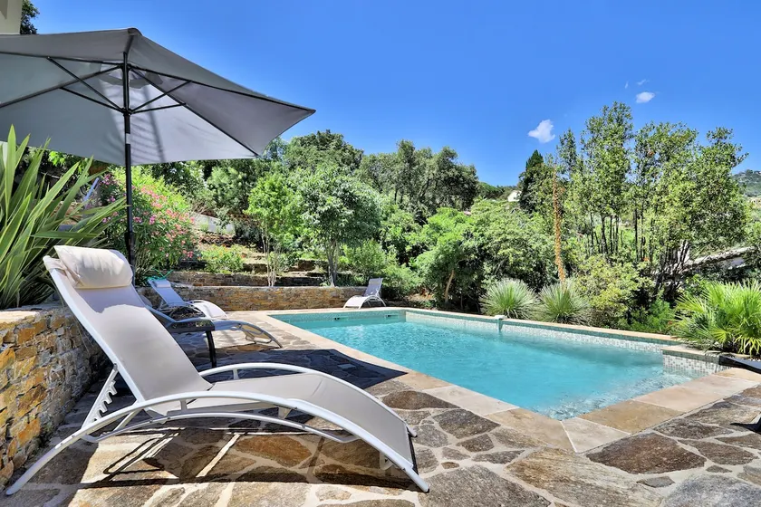 Quiet, Sea View, Pool - Secret View Apartment - Image 1