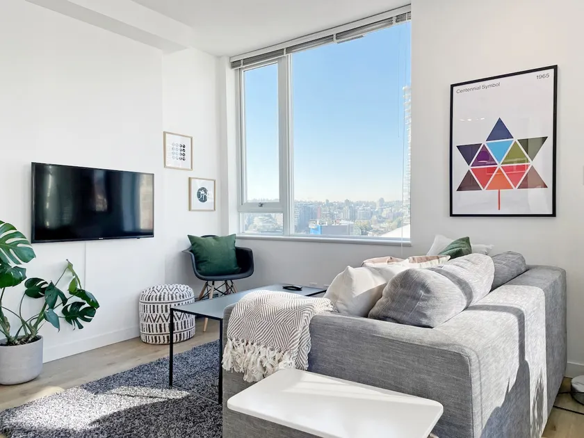 Elevated Living • Central Condo • Pool & Gym - Image 1