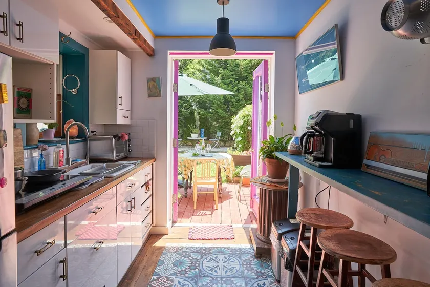 Artist Garden Suite, two bedrooms two bathrooms - Image 1