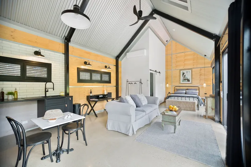 Shed ONE @ 3BlackSHEDS - Luxury Couple Getaway - Image 1