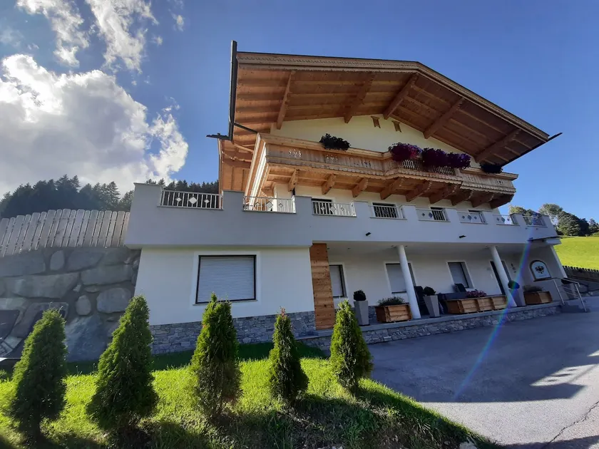 DORNAUER APARTMENT - Image 1
