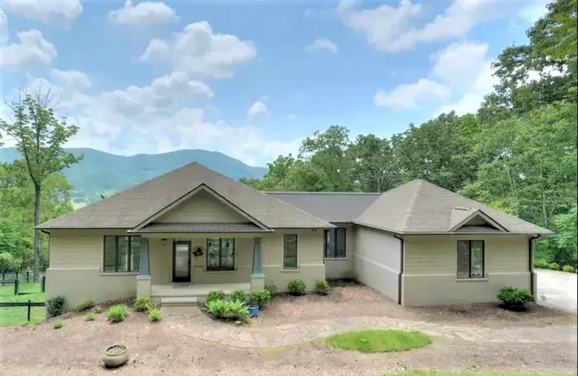 Mountain Retreat in Blacksburg - Image 1