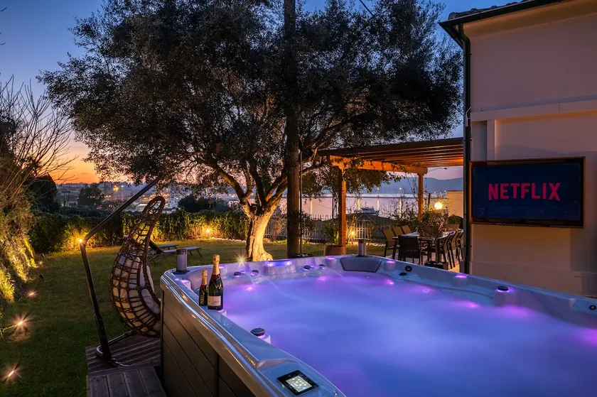 Myronis Villa Corfu Town - Image 1