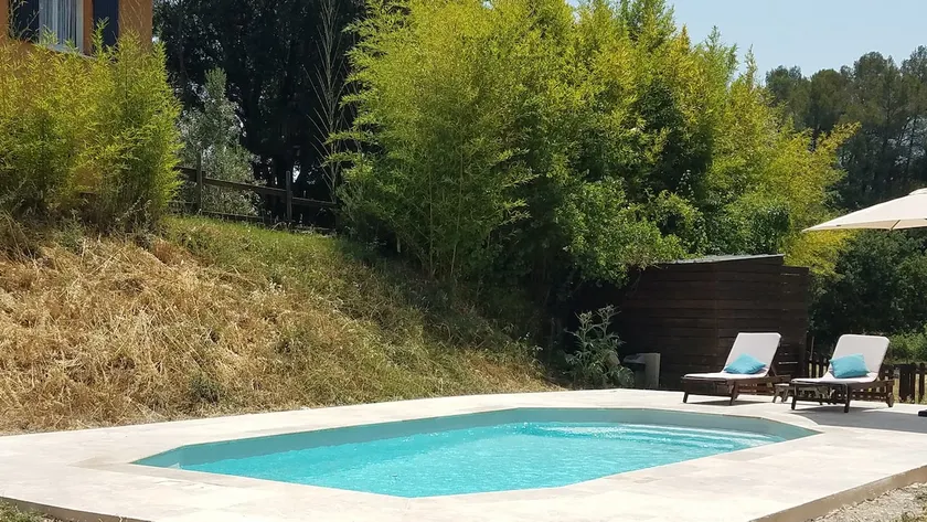 House with large pool, in the Cévennes. - Image 1
