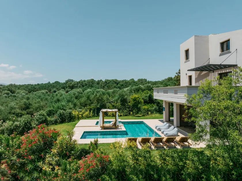 Olvini Villa - Image 1