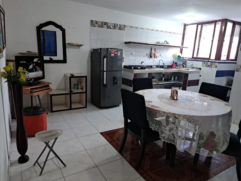 Airbnb El Jardín Accommodation - Image 1