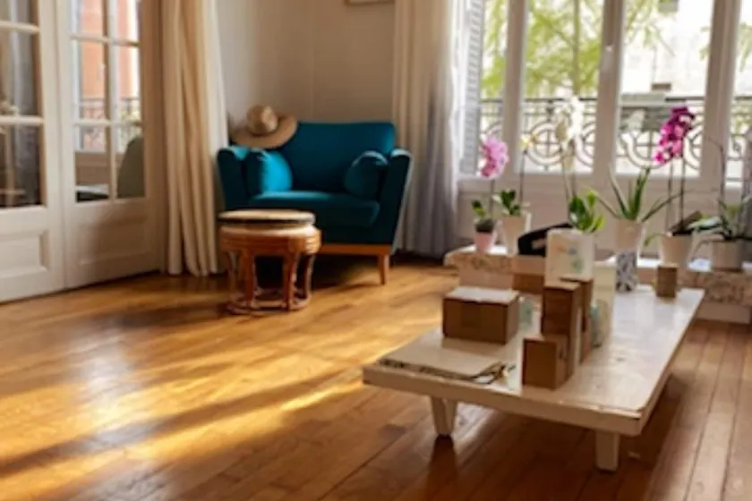 Spacious Parisian Loft | 4 min to Metro | Sleeps 8 - Image 1