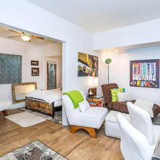 Historic Laurel Canyon-Romantic Wonderland Retreat - Image 1