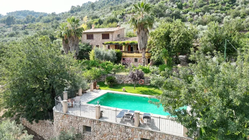 Finca Solivaret with amazing views and pool - Image 1