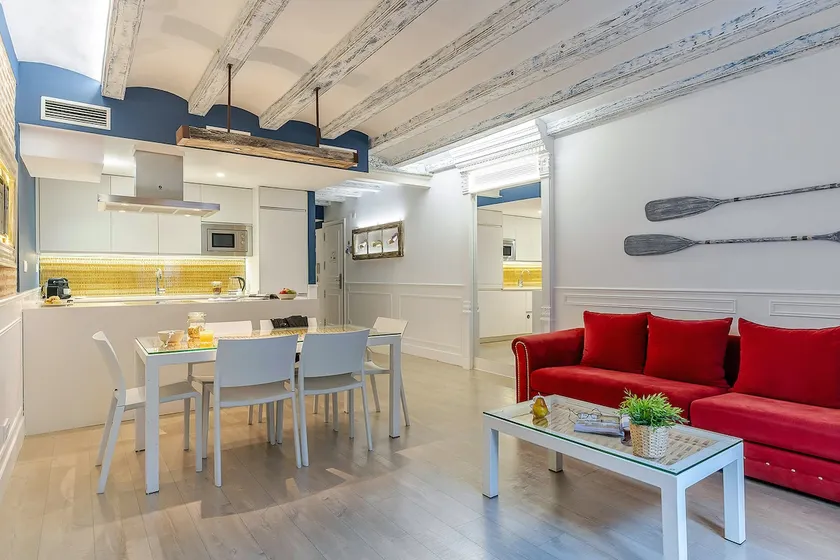 Colon EnjoyBCN Apts, Family Apartment 1 - Image 1