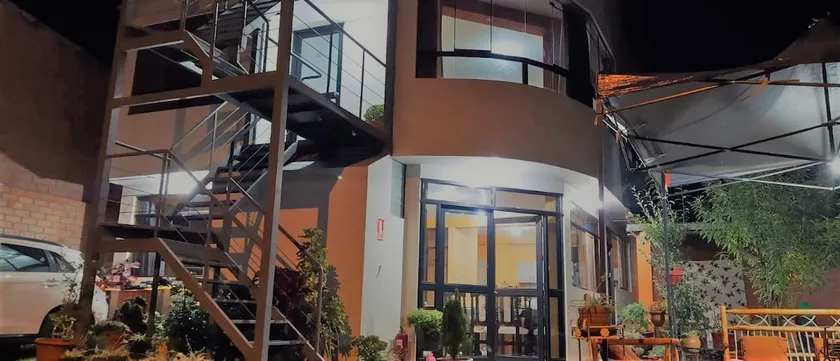 Maxi's House - Image 1