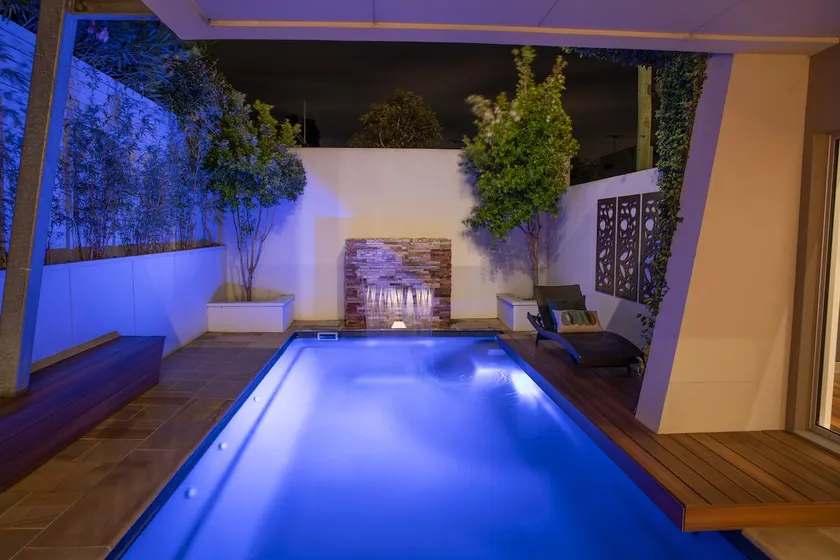 Luxurious Terrace Hideaway with a Heated Pool - Image 1