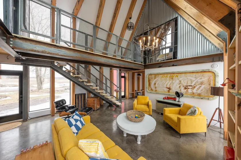The Crowe’s Nest, No Cleaning Fee, Hot Tub - Image 1