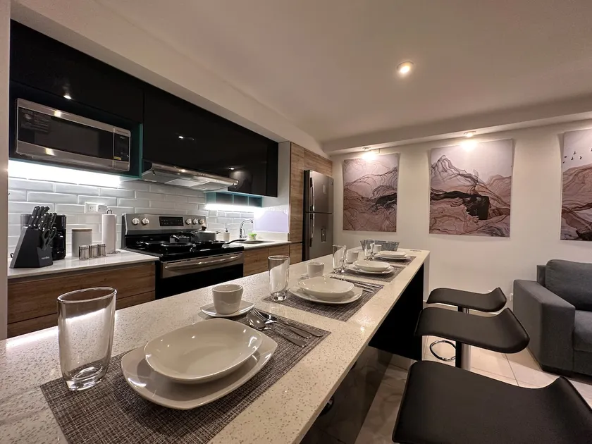 Private and modern apt in zona 14 - Image 1
