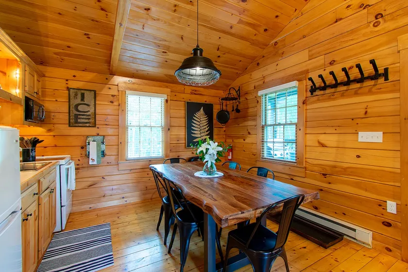 Cozy 2-Bedroom Cabin - 10 Minutes to Camden! - Image 1