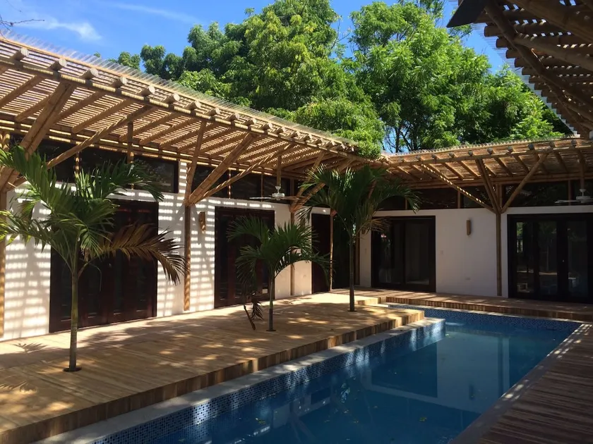 Casa De Hygge - City Get Away To The Beach - Image 1