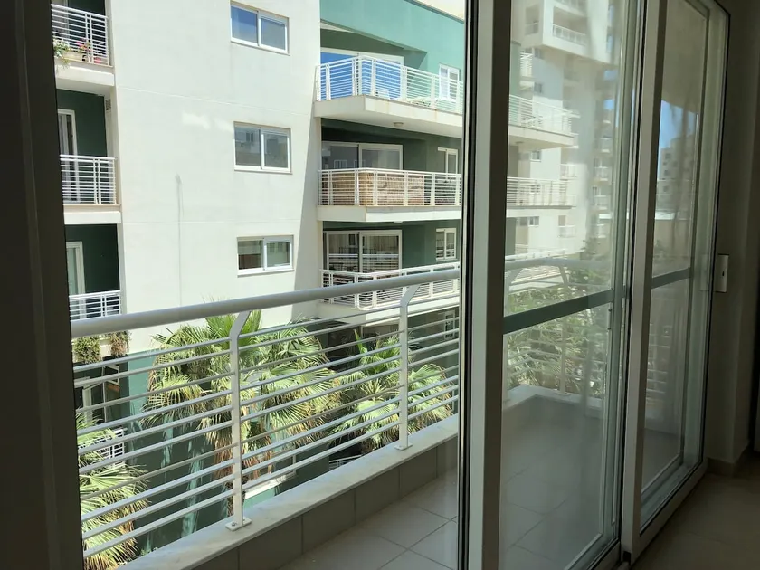 1 Bedroom Sliema Apartment, Best Location - Image 1