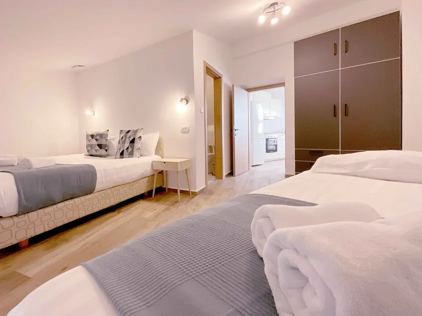 Soca Guesthouse - Image 1