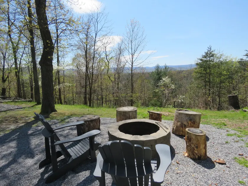 Fresh Air Mountain Retreat - FIRE PIT! - Image 1