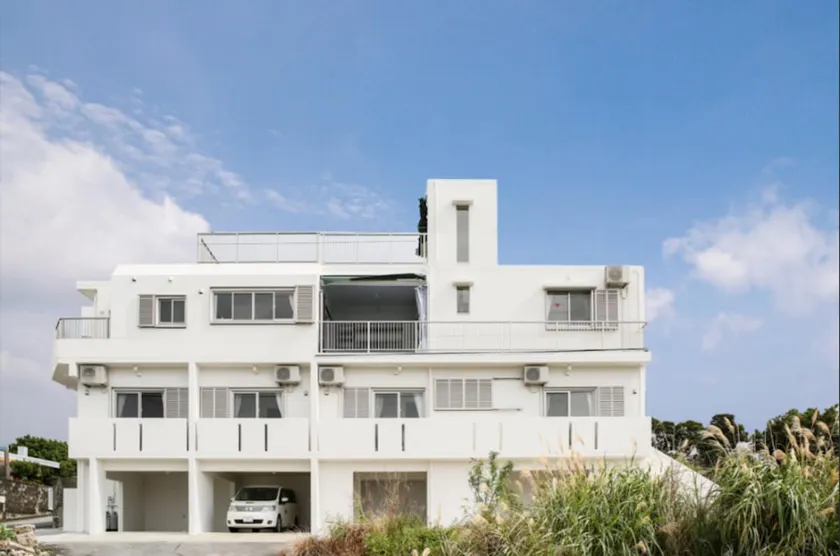 Limited to one group per day! All rooms have ocean views and the sunset from the open-air bath is amazing! Up to 16 people/unattended hotel - Image 1