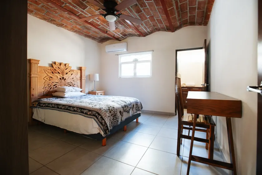 Charming newly renovated house - Loma Bonita #1 - Image 1