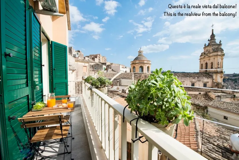 La Meridiana Holiday Home - Duomo di San Giorgio - Image 1