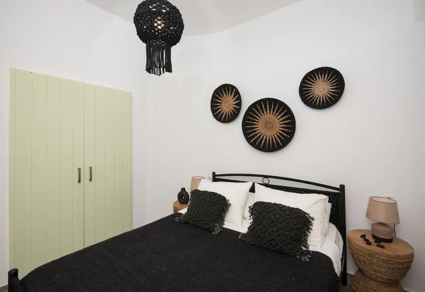 Adamas Boutique Apt | 100m to the beach| Kalliopi - Image 1