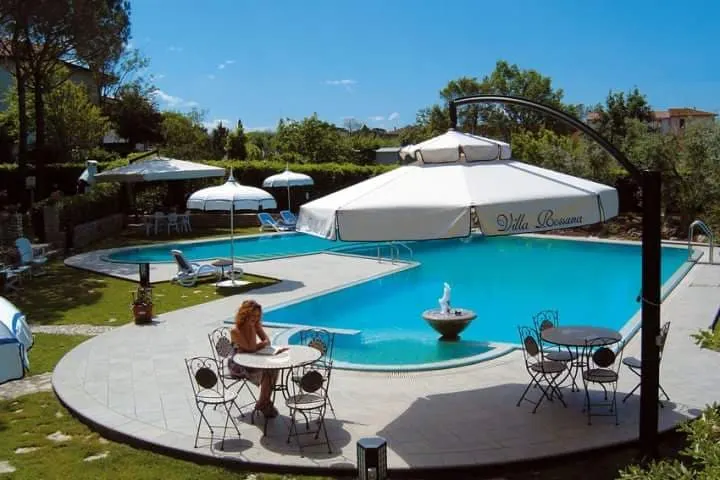 Casa Vacanze Geranio: a stone's throw from the pool - Image 1