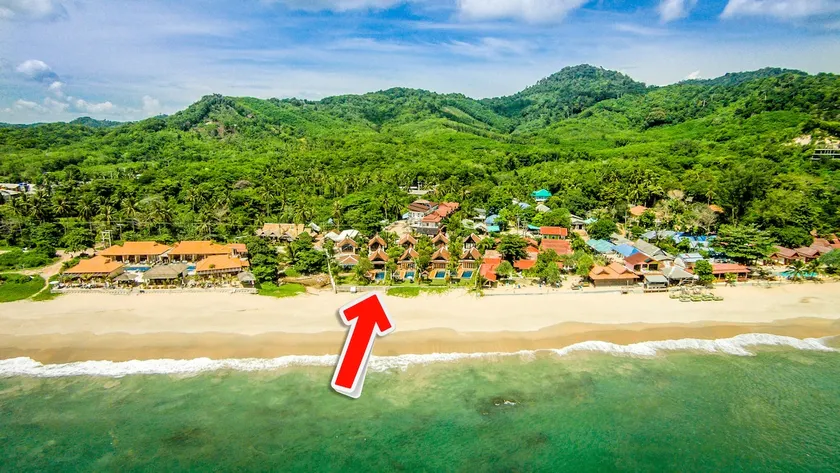 Beachfront Villa 2 Bedrooms with Private Pool - Image 1